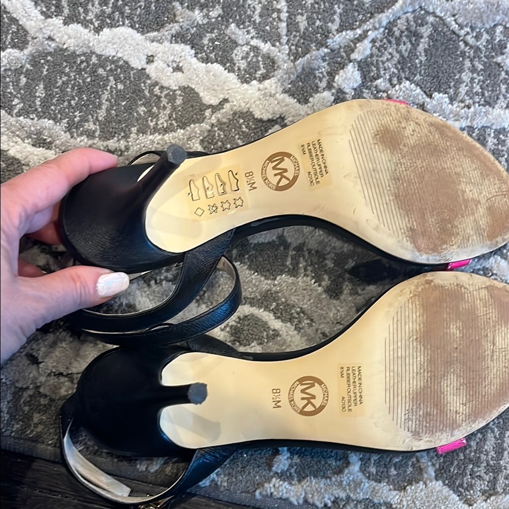 Michael Kors Black and Pink Sandals Sleek Design Like New Condition - Picture 5 of 7